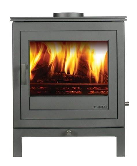 Chesney's Shoreditch 8 Mutifuel Stove in Silver - Ex-Display - With its modern linear design this stove will sit comfortably in a wide range of modern interiors. Installed either as a free-standing unit or within a fire chamber, the Shoreditch provides an attractive and heat efficient focal point to a room.