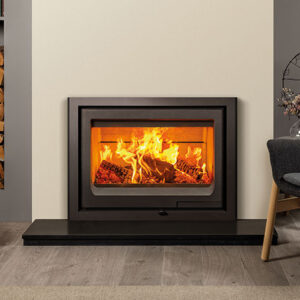 Vogue-700-Inset-hearth-mounted