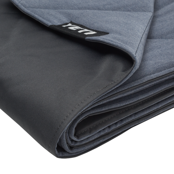 Yeti Lowands Blanket - Smokey Blue (2) £166.67
