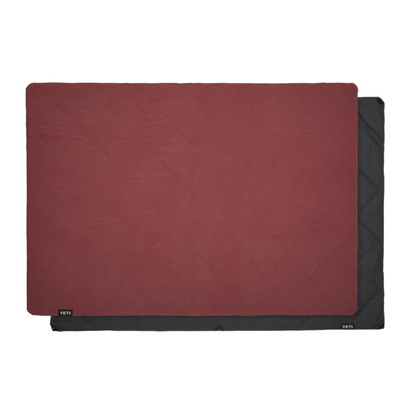 Yeti Lowands Blanket - Fireside Red (3) £166.67