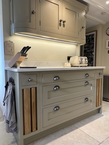 Trerhyngyll Kitchen (2)