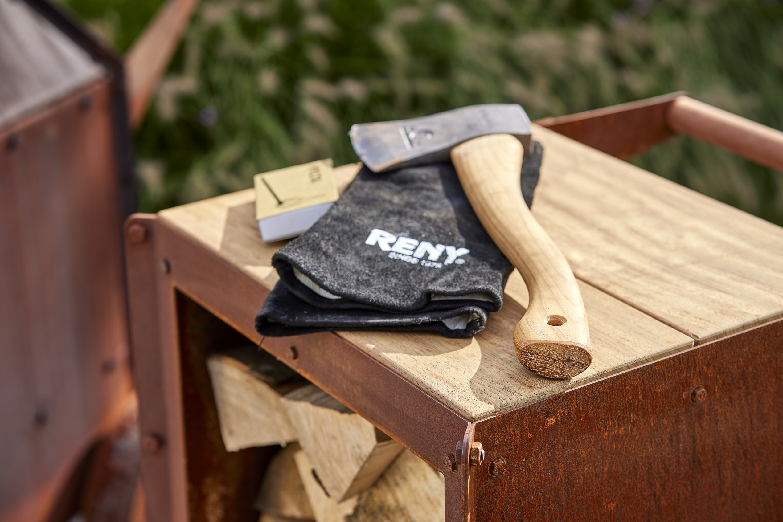 RB73 Wood Storage Ker 3 RB73 Ker Wood Storage