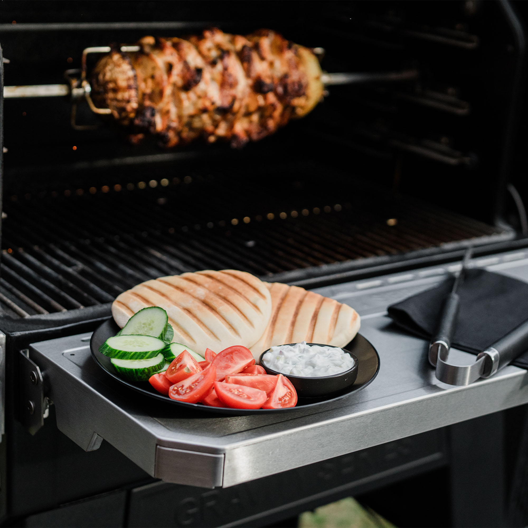 Masterbuilt Gravity Series Rotisserie 5 Masterbuilt Gravity Series Rotisserie