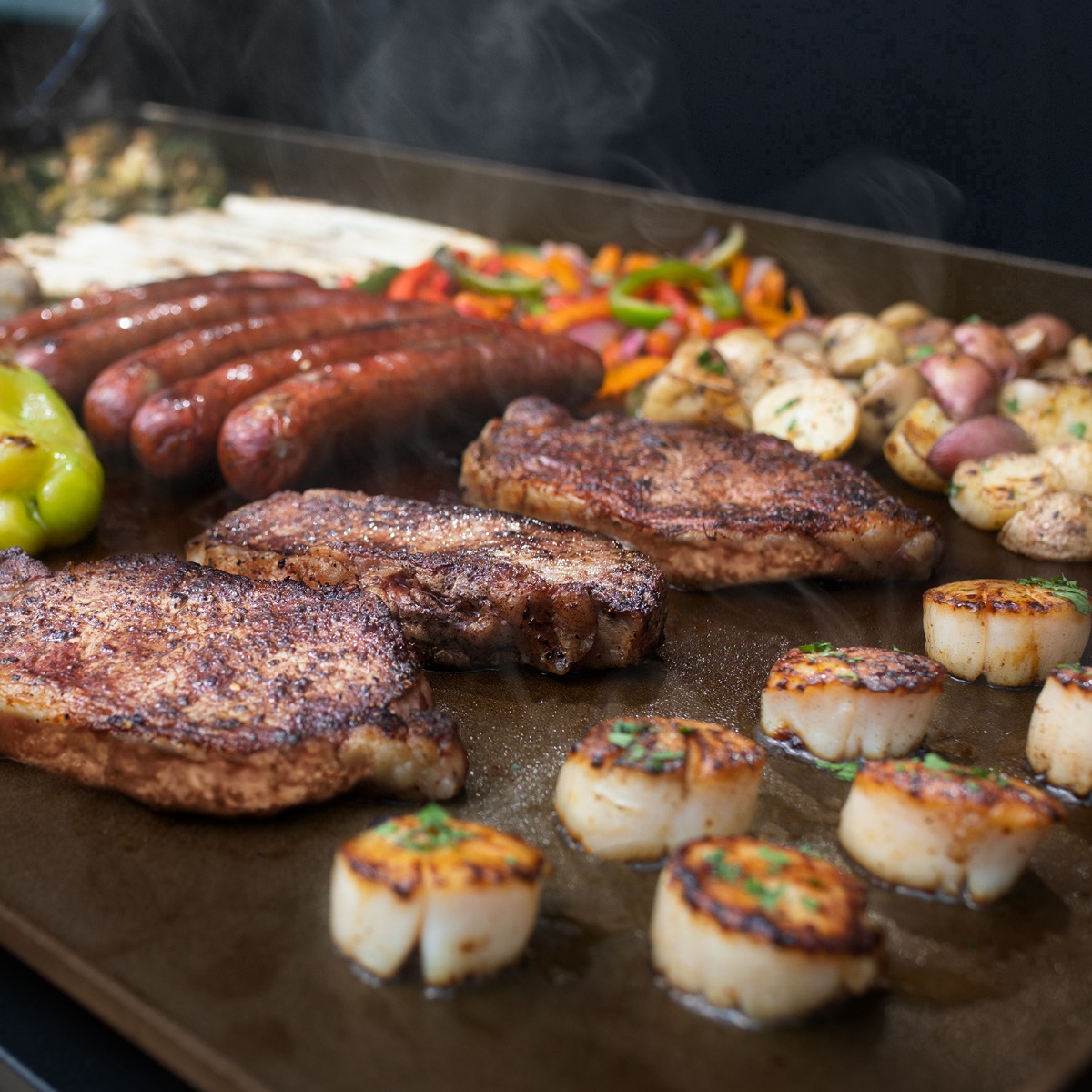 Char-Griller Flat Iron Premium Griddle 12 Char-Griller Flat Iron™ Premium Gas Griddle