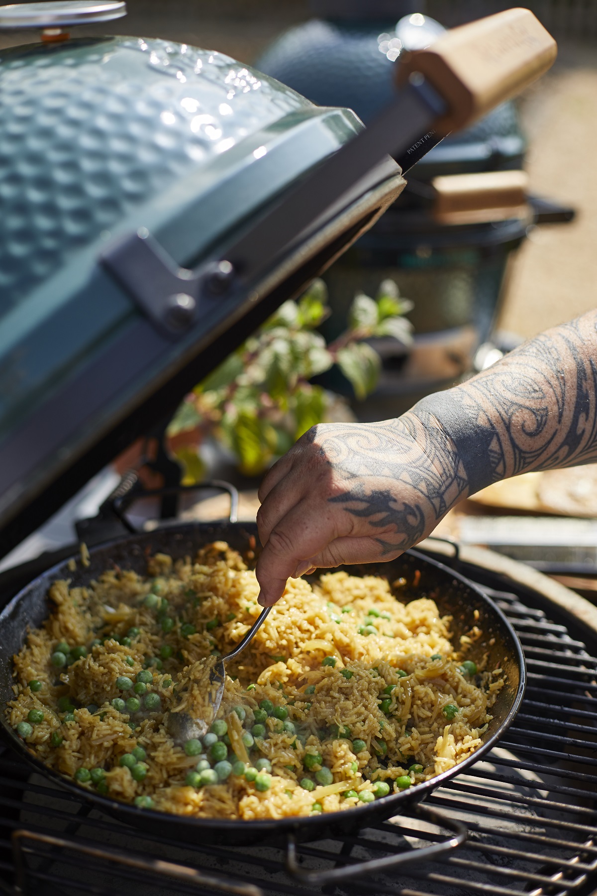 Traditional Paella Pan - Large 3 Big Green egg Paella Pan - Large